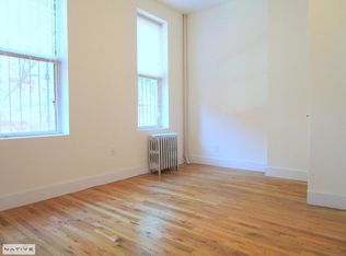 338 S 5th St APT 1, Brooklyn, NY 11211