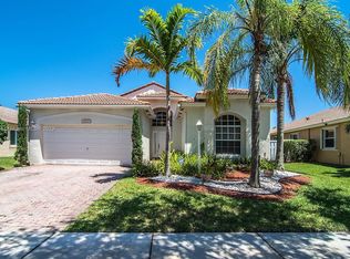 14271 NW 18th Ct, Pembroke Pines, FL 33028