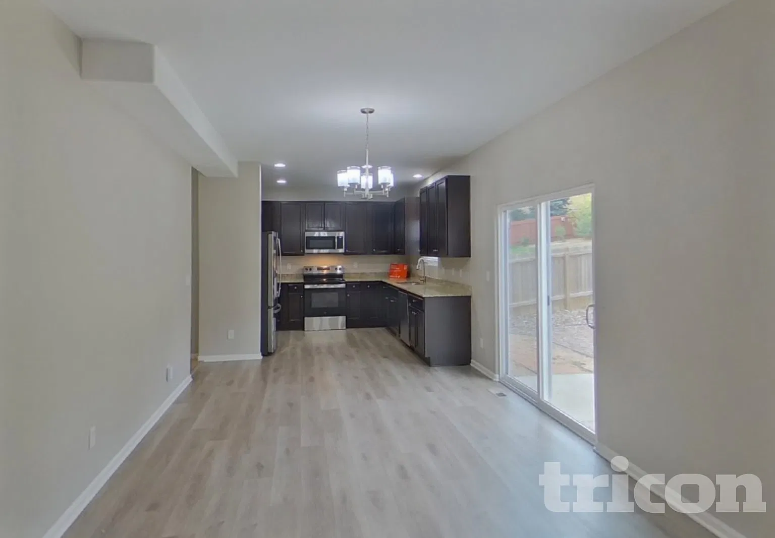 6690 Donahue Drive Colorado Springs CO — Photo 3