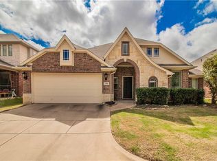709 Crestridge Cir, Euless, TX 76040
