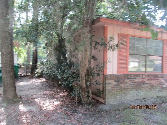 2nd image of 1216 Ponderosa Dr
