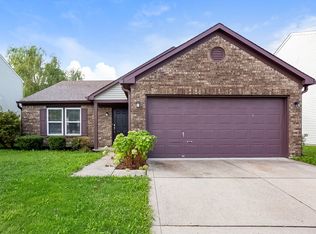 313 Sunbeam Ln, Greenwood, IN