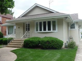 10832 S Troy St, Chicago, IL
