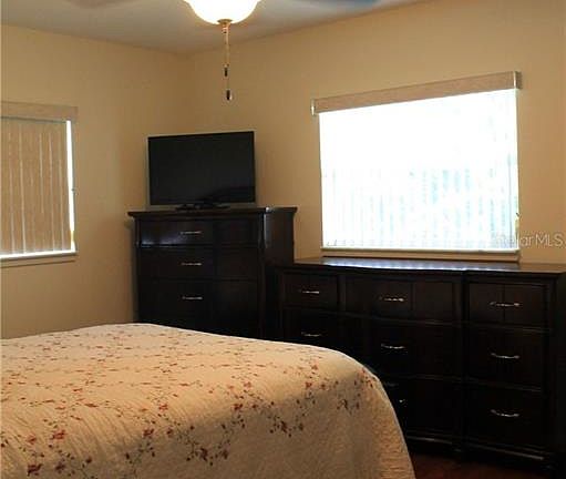 5th image of 5454 Lakeside Dr