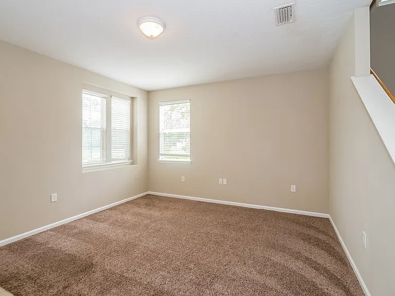 2300 Justin Lake Dr — Photo 11