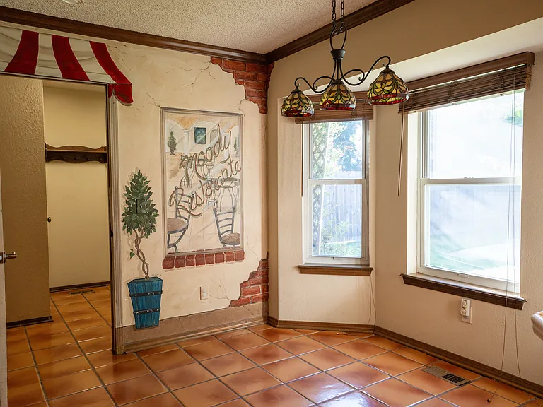 2221 W Memphis Pl — Photo 7