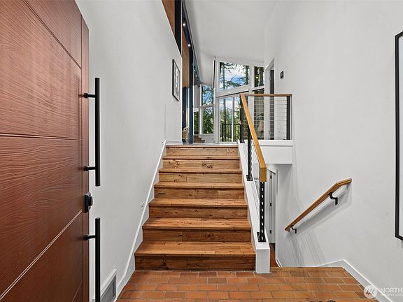 2nd image of 2457 134th Avenue NE