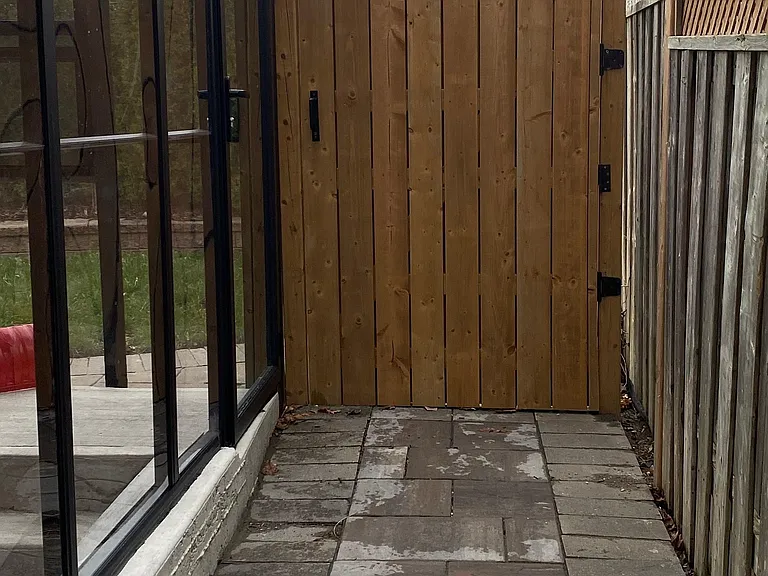 47 Sapphire Dr #BASEMENT — Photo 32