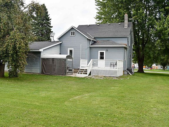 2nd image of 106 E Vernon St