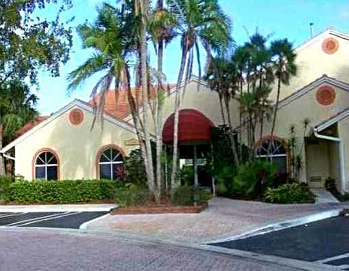1st image of 1130 Coral Club Dr #1130