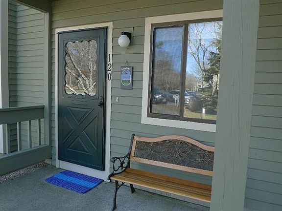 2nd image of 120 Eaton Lane #120