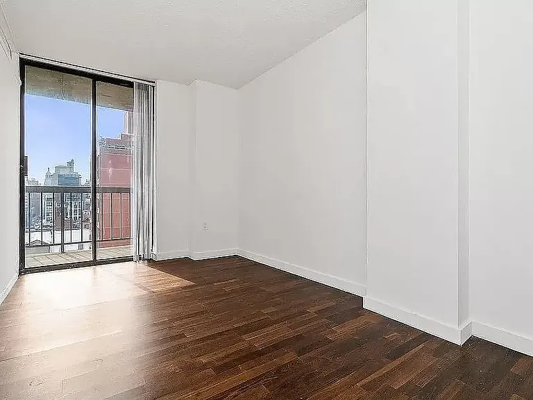 184 Lexington Ave #8E — Photo 5