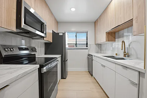 4553 North Ave #4551.5 Photo 1