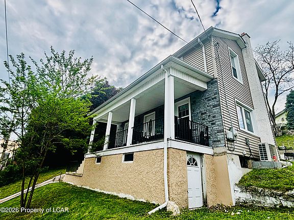 4th image of 85 Plank St
