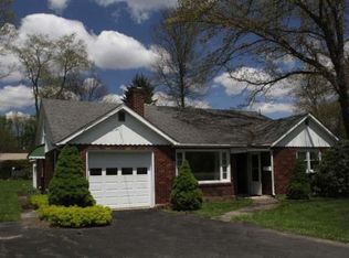 228 Pleasant Dr, Warren, PA 16365