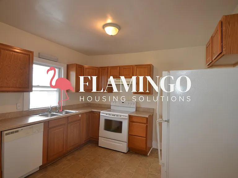 37 S Cherrywood Ave — Photo 6
