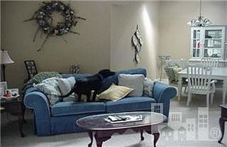 3rd image of 718 Azalea Drive