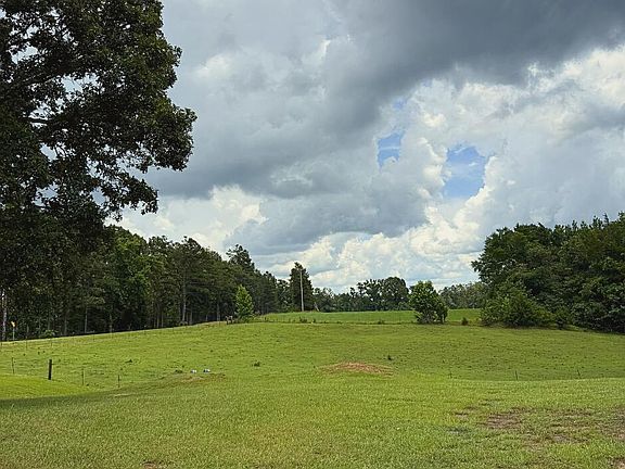 2nd image of 151 County Road 371