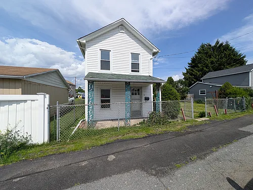 126 McCawley Ct Photo 1