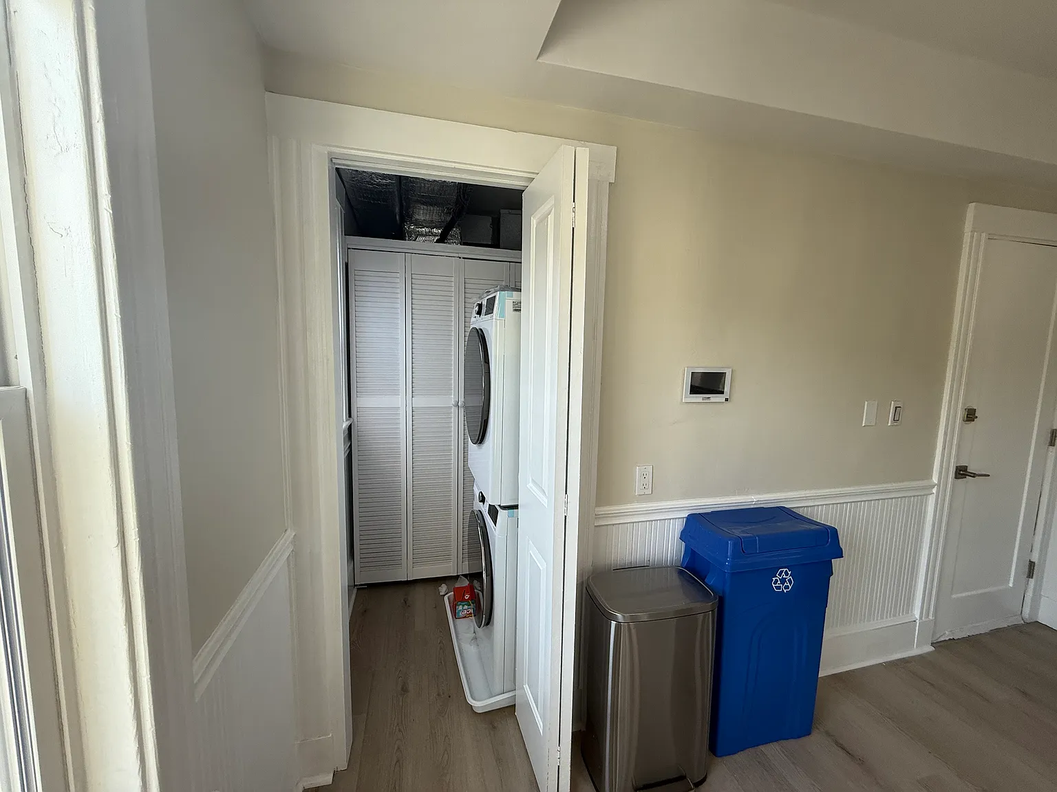 3 bed, 1300 sqft, $3,500 — Photo 4