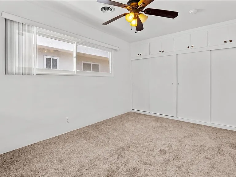 8020 Cowan Ave — Photo 9