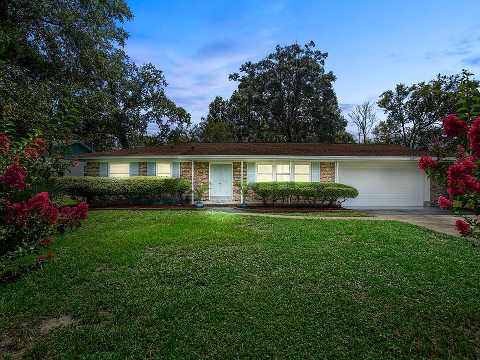 1st image of 1241 Arlingwood Ave