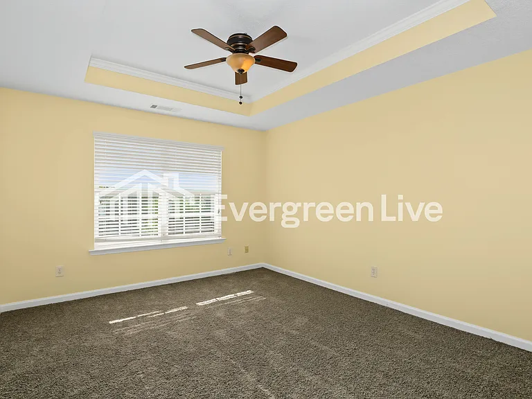 240 Shenandoah Dr — Photo 6