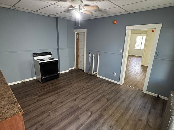 5th image of 202-204 S Main St