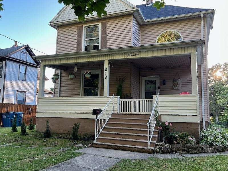 619 S 4th St, Hoopeston, IL 60942 MLS 11875554 Zillow