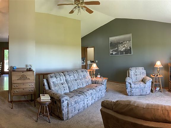2nd image of 3650 Dove Hill Ave
