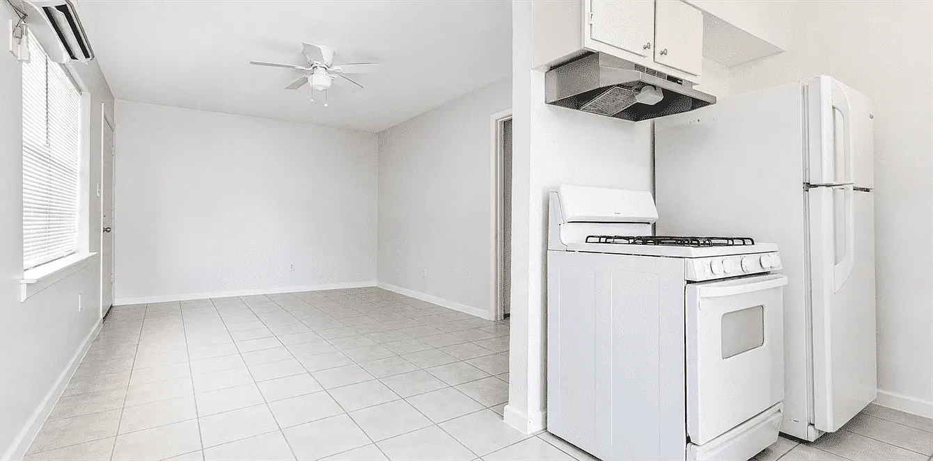 2 bed, 735 sqft, $1,100 — Photo 4