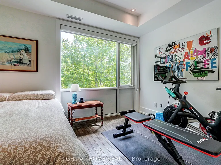 66 Havelock St #11 — Photo 34