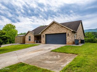 2710 Six Mile Rd, Maryville, TN 37803