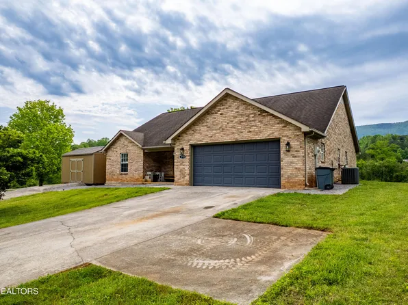 2710 Six Mile Rd, Maryville, TN 37803