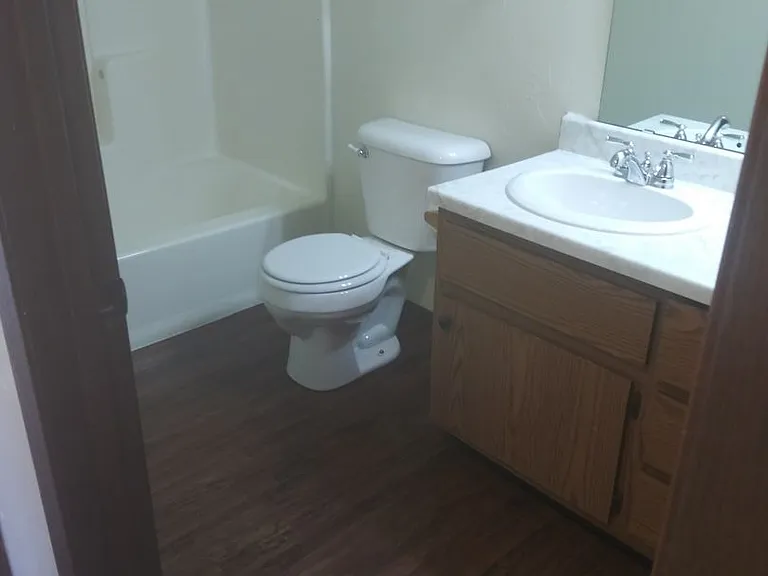 2833 University Ave — Photo 16
