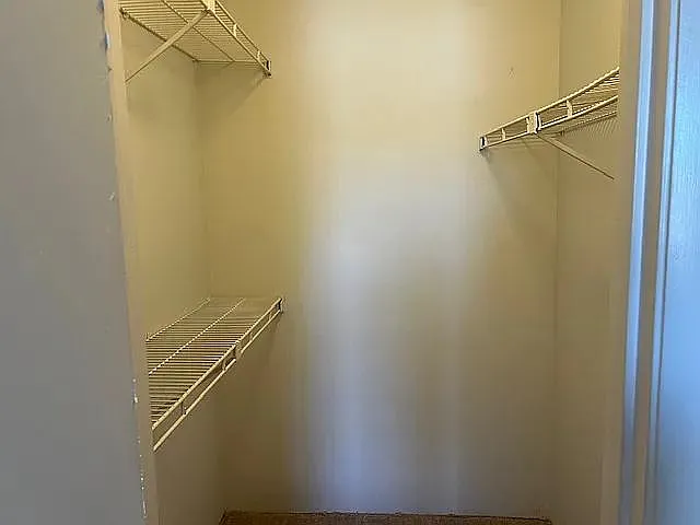 465 Forestway Cir — Photo 12