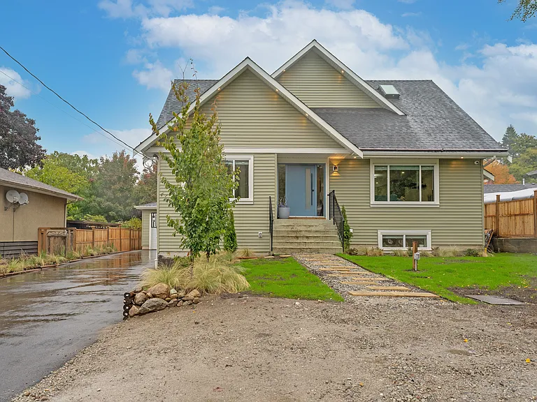 8926 Shepherd Way #UPPER HOUSE — Photo 1