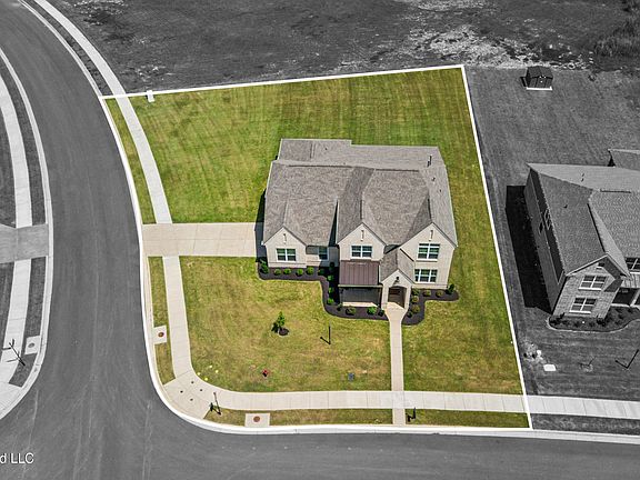 4th image of 13586 Broadmore Ln