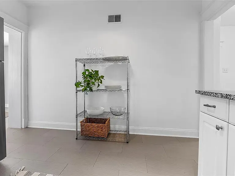 2120 Portis Ave #1F — Photo 10