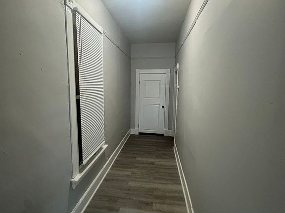 2nd image of 961 Joseph Pl