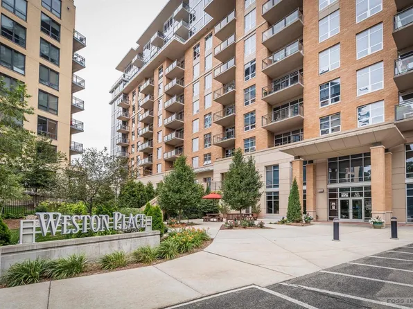 625 North Segoe Rd #1008, Madison, WI 53705
