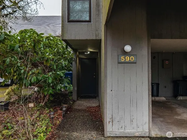 13896 NE 66th ST #590, Redmond, WA 98052