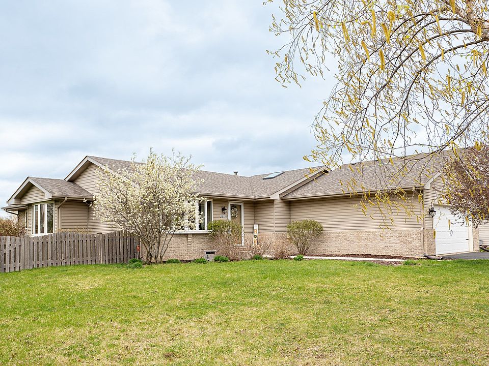 1st image of 7019 Cornwall Dr