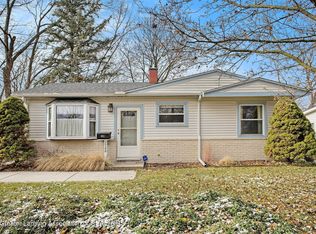 3526 Berwick Dr, Lansing, MI