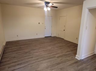 1012 Dohrman St APT 2, Mc Kees Rocks, PA 15136