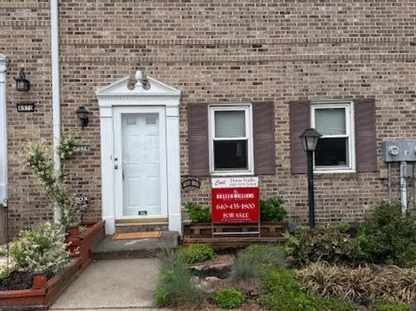 4974 Shawnee Ct N, Schnecksville, PA 18078