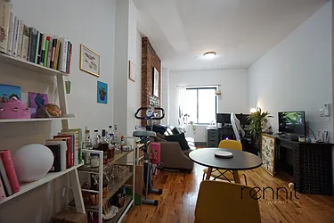 Rented by Rennit Inc.