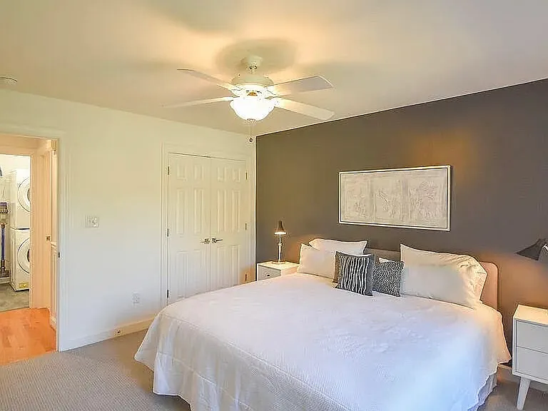 200 Starland Ln — Photo 19
