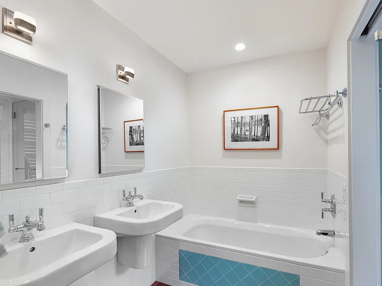 10 Cedar Dr — Photo 11