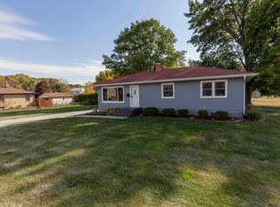 4218 28th Ave, Moline, IL 61265